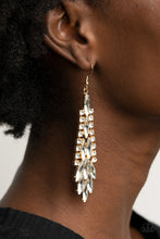 Load image into Gallery viewer, Crown Heiress - Gold Earring
